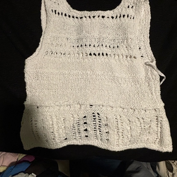 NWT aerie tank - Picture 2 of 2